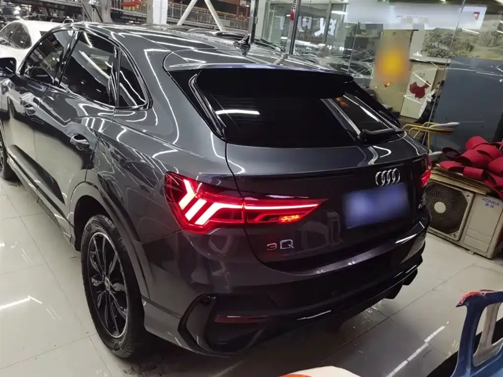 Audi Q3 Sportback 2021 из CN, фото 2