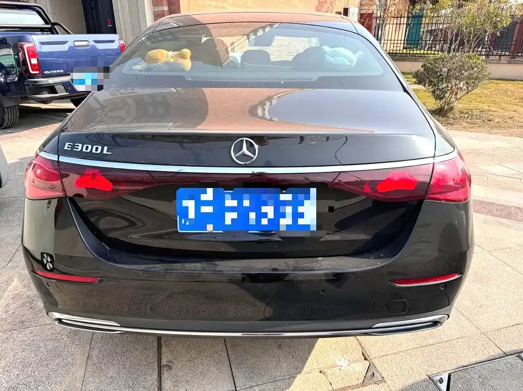 Mercedes-Benz E-Class 2024 из CN, фото 6