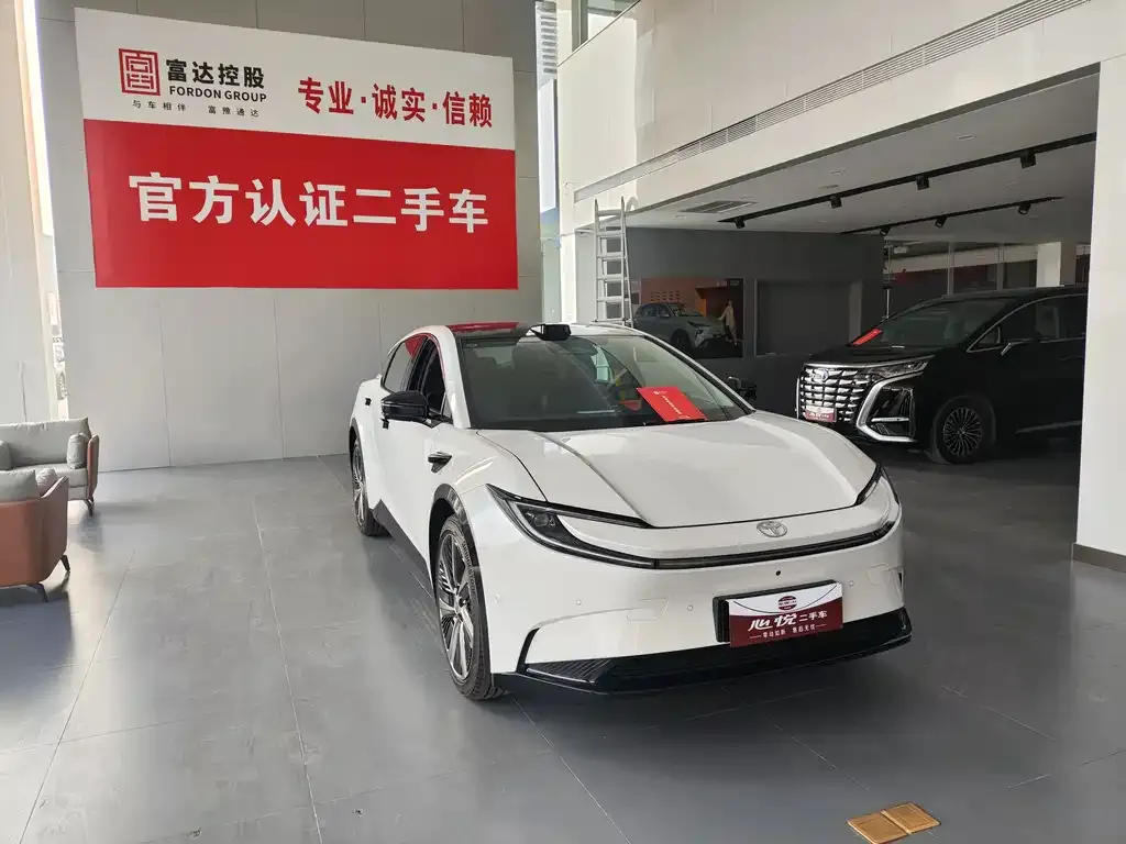 Toyota bZ5 2025 из CN, фото 7