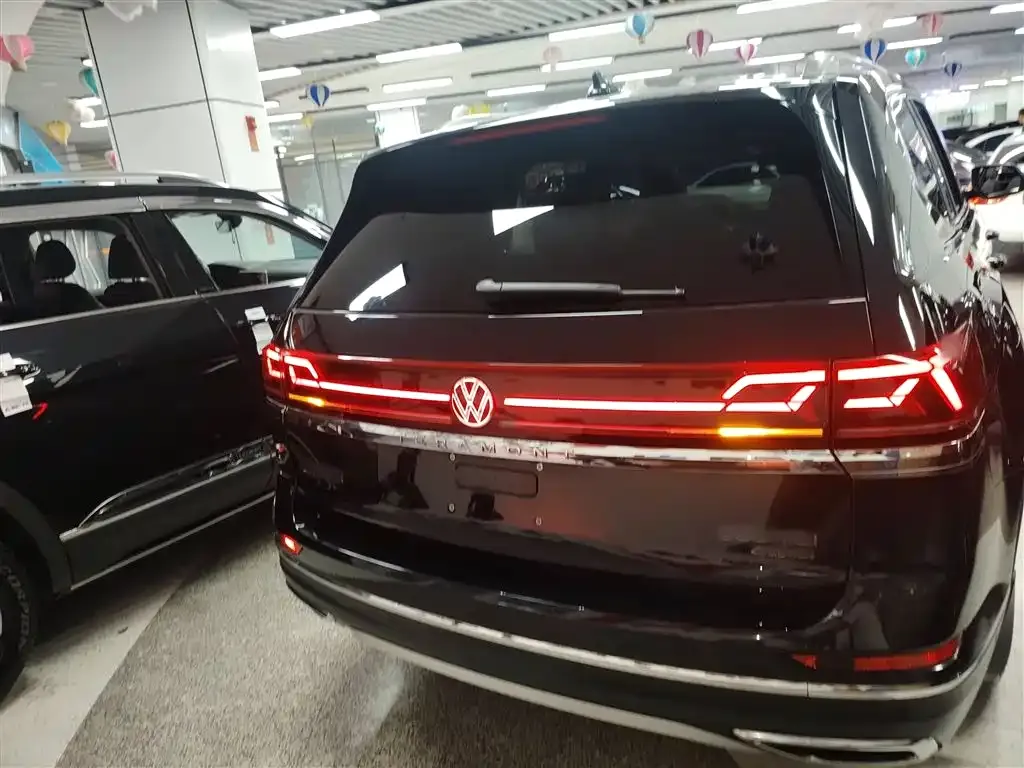 Volkswagen Teramont 2022 из CN, фото 2