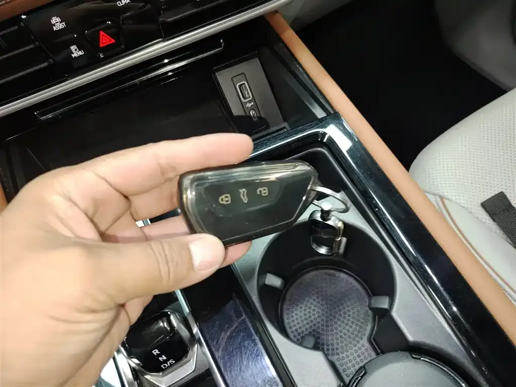 Volkswagen Teramont 2022 из CN, фото 5