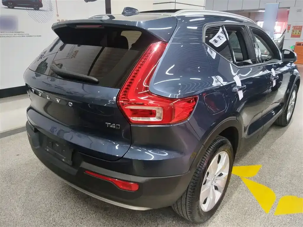 Volvo XC40 2022 из CN, фото 8