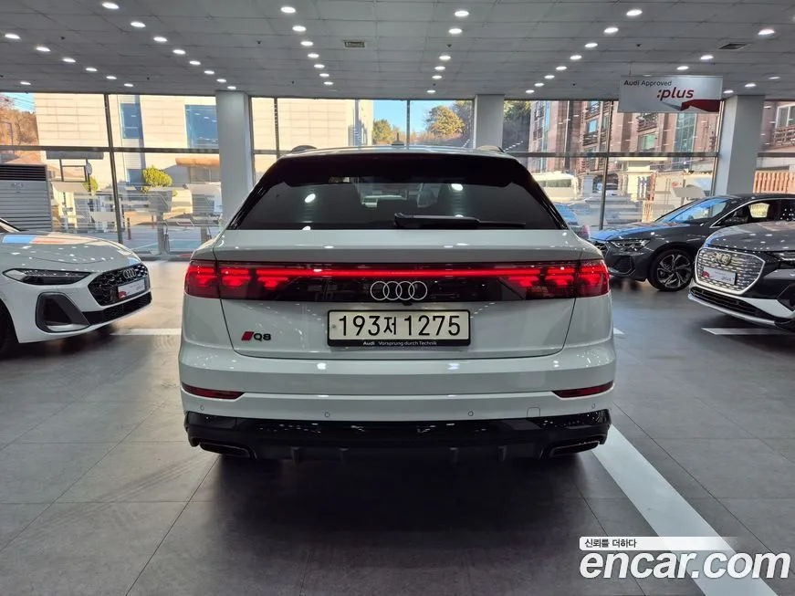 Audi Q8 2025 из KR, фото 4