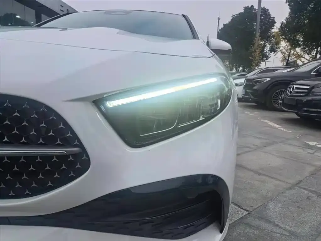 Mercedes-Benz A-Class 2023 из CN, фото 8