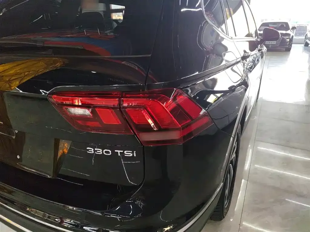 Volkswagen Tiguan L 2023 из CN, фото 5
