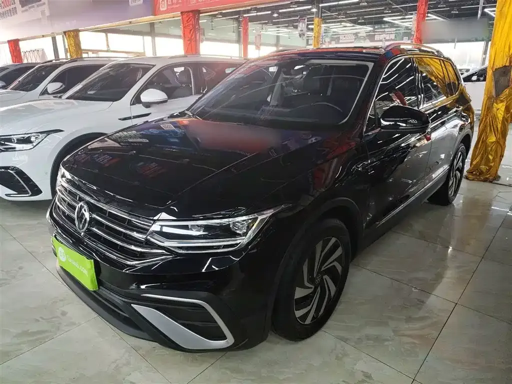 Volkswagen Tiguan L 2023 из CN, фото 6