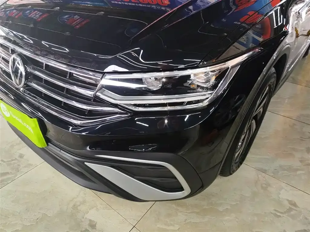 Volkswagen Tiguan L 2023 из CN, фото 3