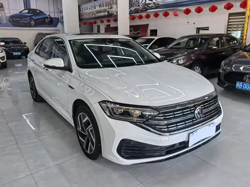 Volkswagen Sagitar 2023 из CN, фото 3