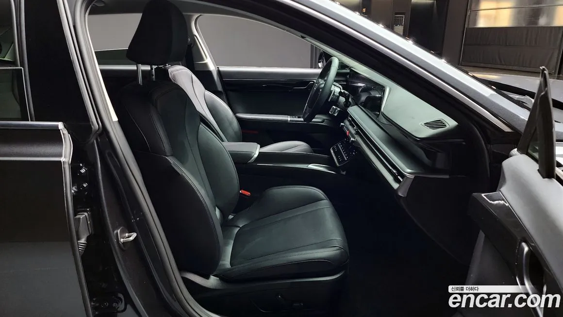 Hyundai Grandeur 2023 из KR, фото 10