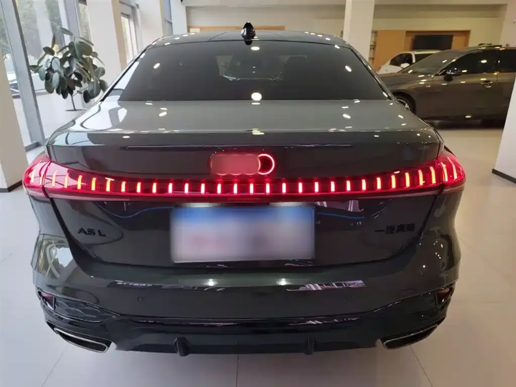 Audi A5L 2025 из CN, фото 5