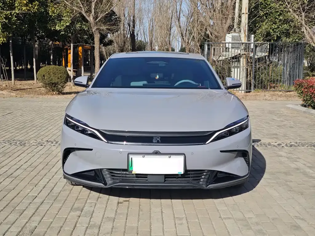 BYD Han 2025 из CN, фото 6