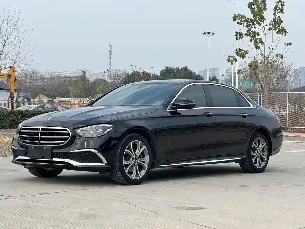 Mercedes-Benz E-Class 2023 из CN, фото 1