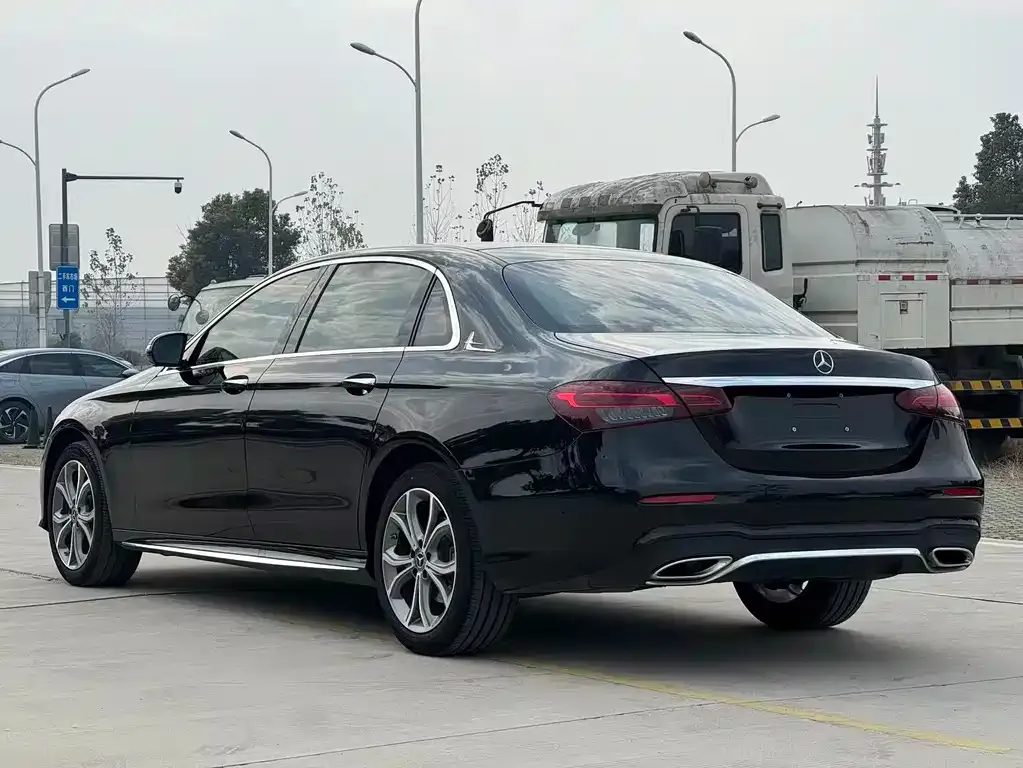 Mercedes-Benz E-Class 2023 из CN, фото 9