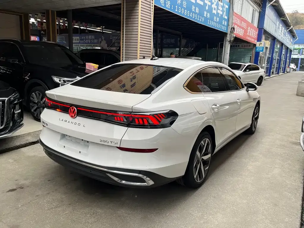Volkswagen Lamando 2023 из CN, фото 8