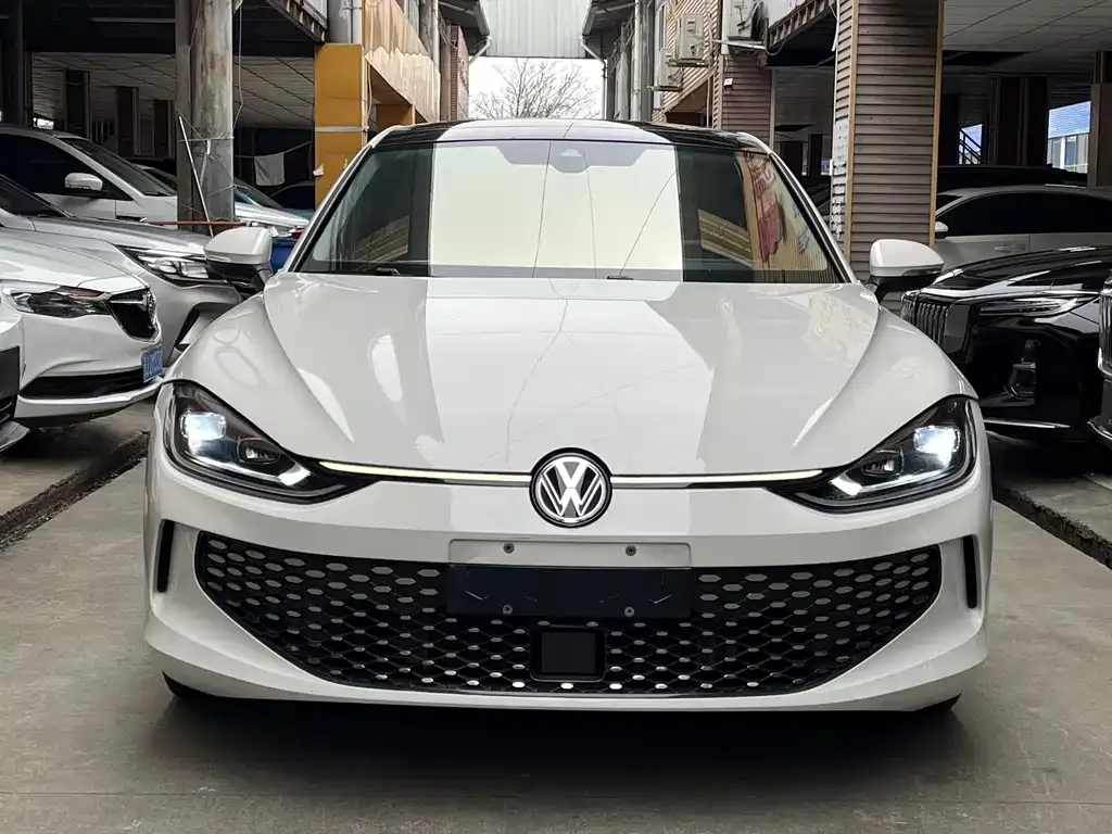 Volkswagen Lamando 2023 из CN, фото 7