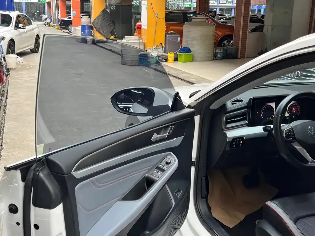 Volkswagen Lamando 2023 из CN, фото 6
