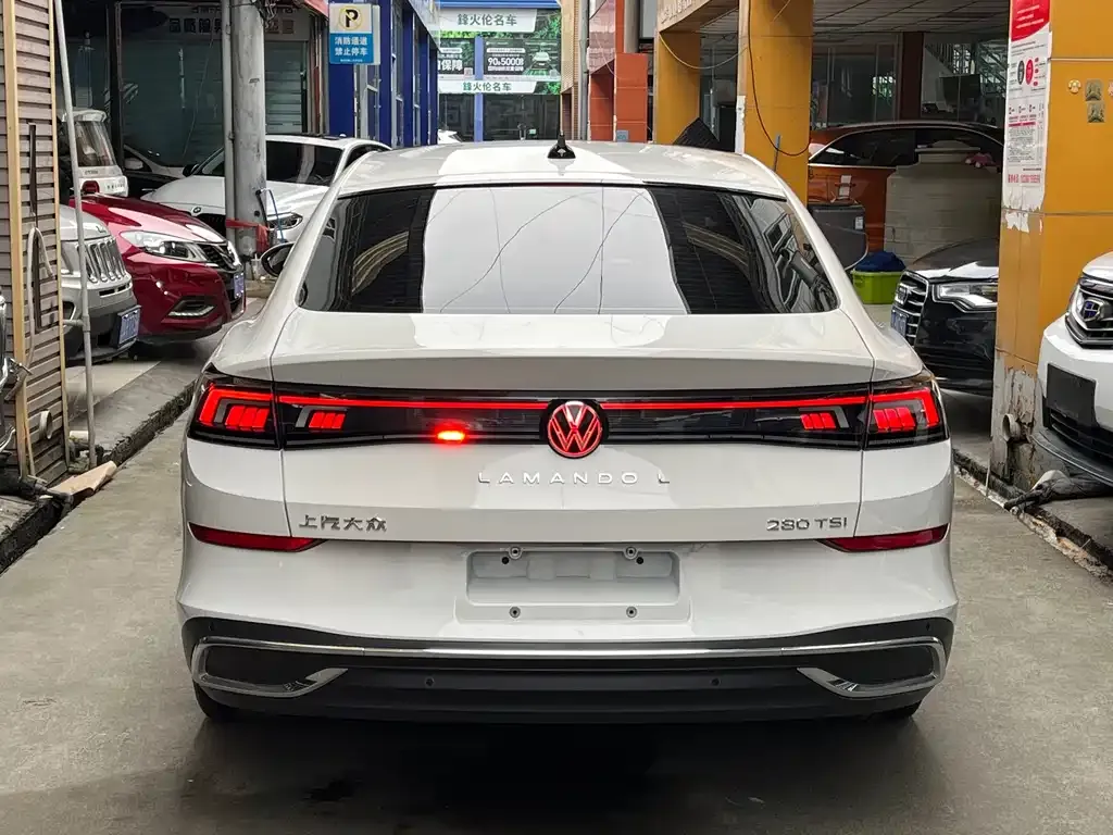 Volkswagen Lamando 2023 из CN, фото 5