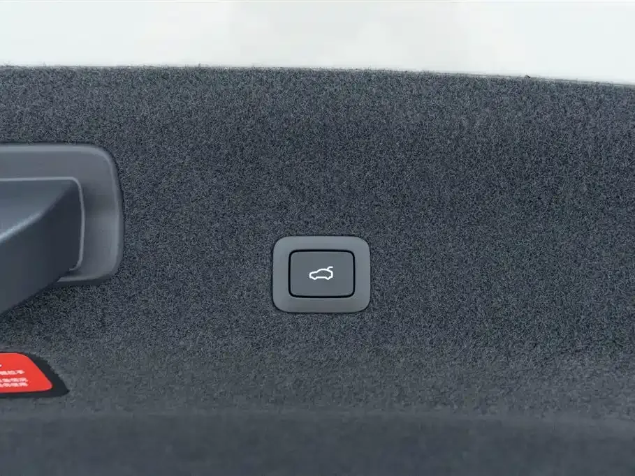 Xiaomi SU7 2025 из CN, фото 10