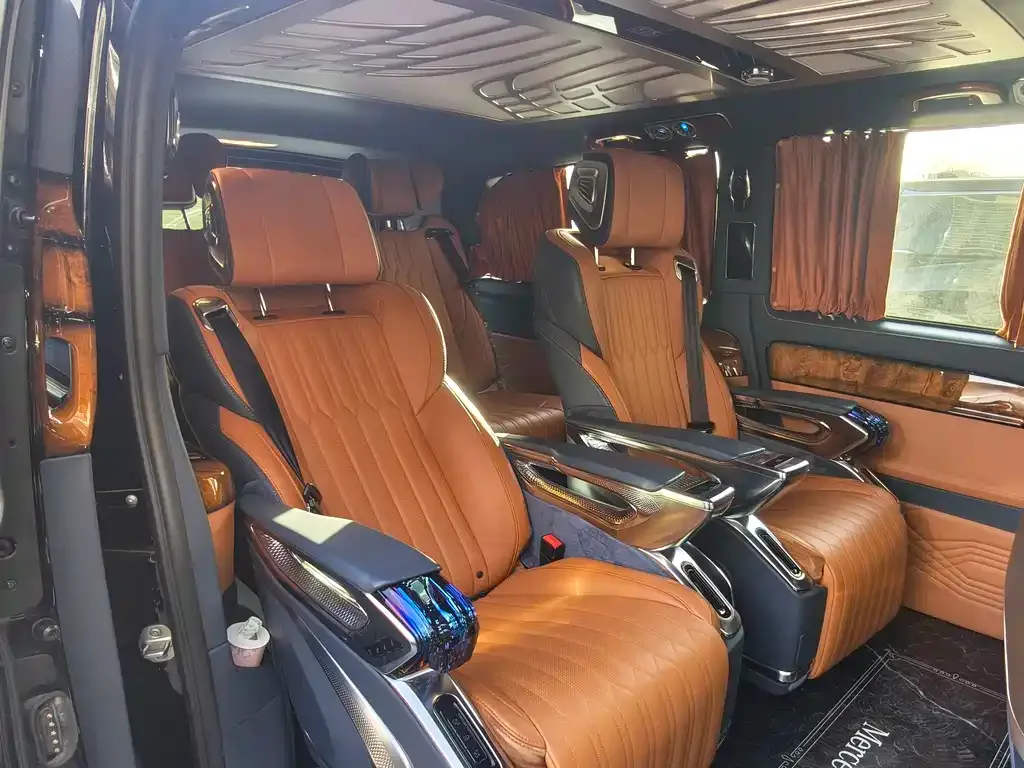 Mercedes-Benz Vito 2024 из CN, фото 4