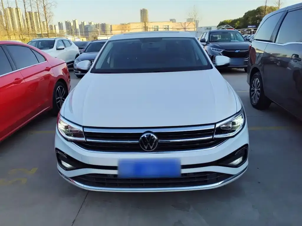 Volkswagen Bora 2024 из CN, фото 7