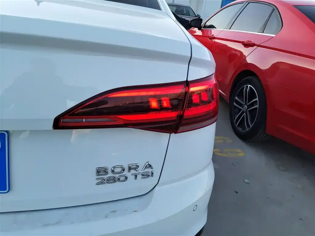Volkswagen Bora 2024 из CN, фото 3