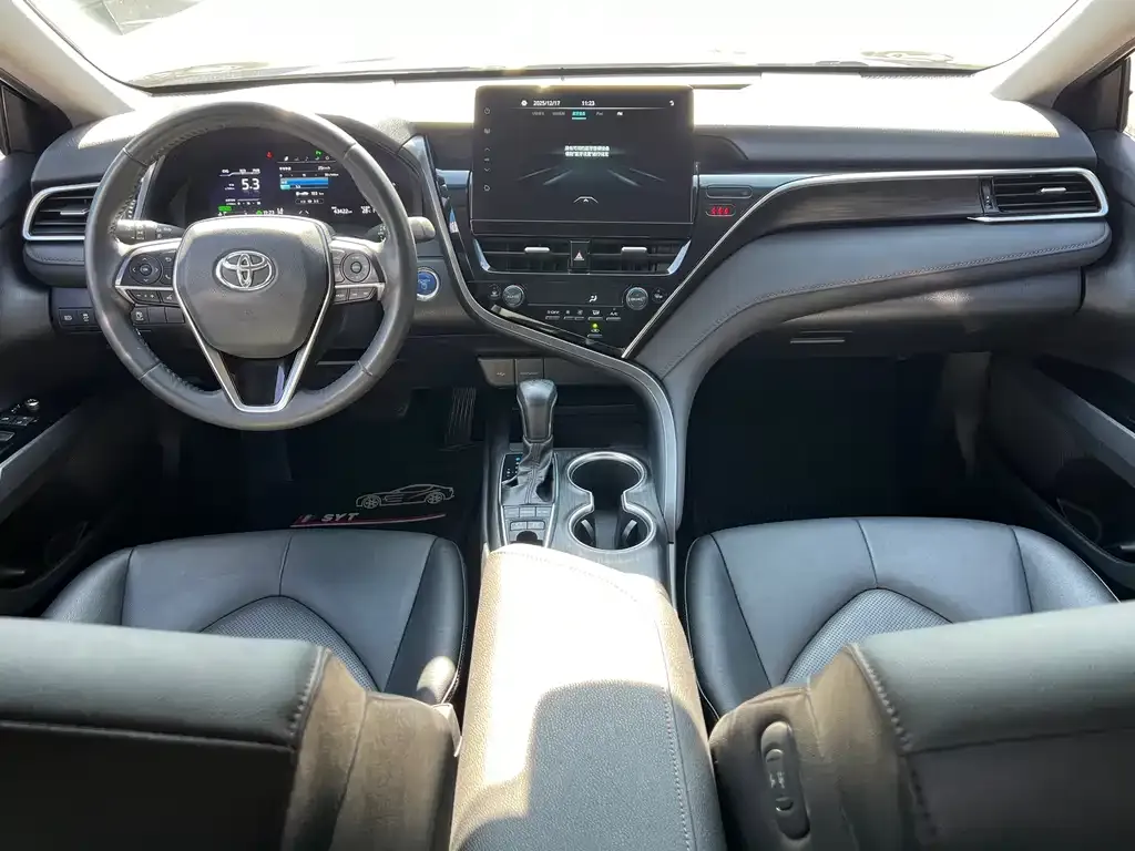 Toyota Camry 2022 из CN, фото 7
