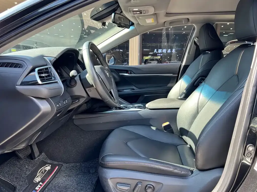 Toyota Camry 2022 из CN, фото 6