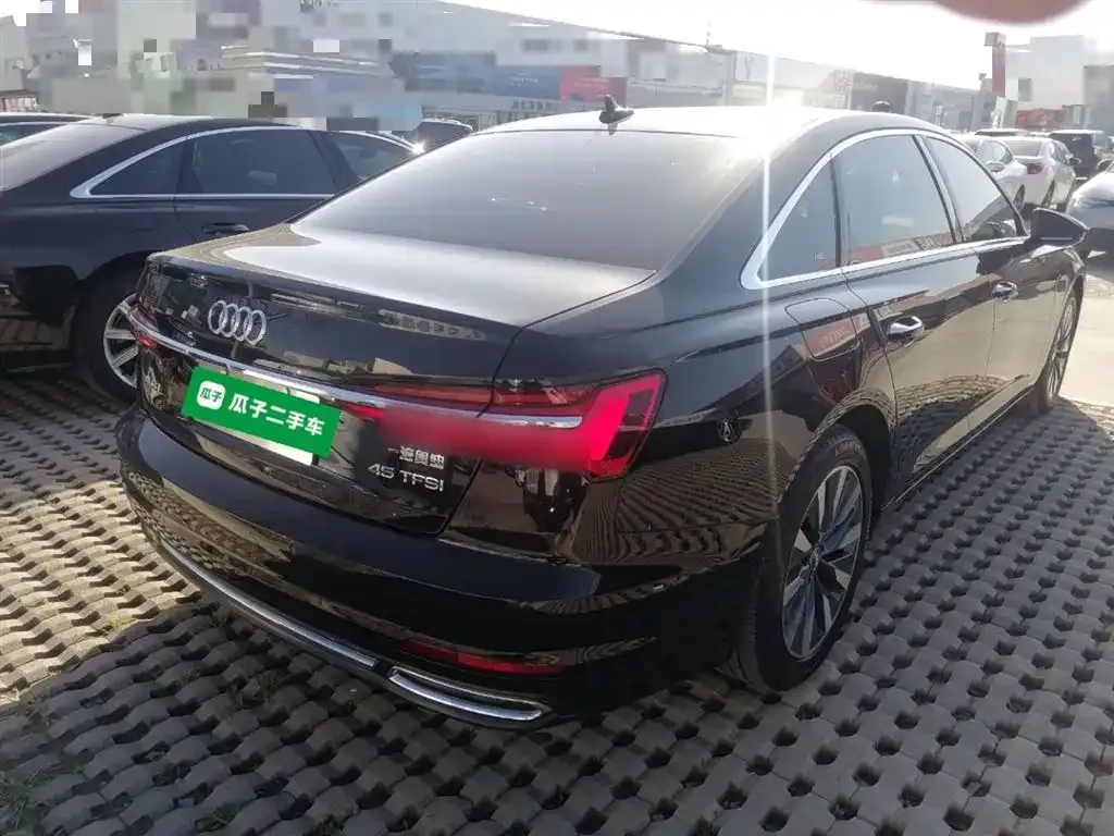 Audi A6L 2021 из CN, фото 2