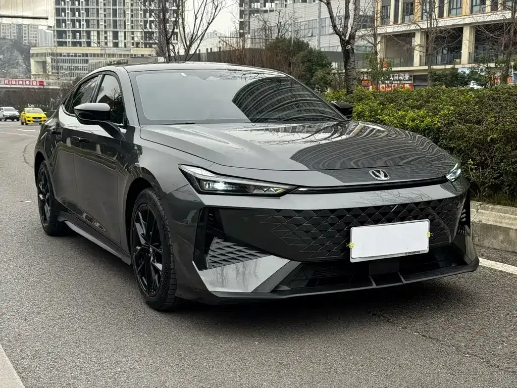 Changan UNI-V 2024 из CN, фото 9