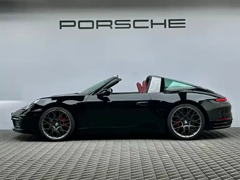 Porsche 911 2023 из CN, фото 10
