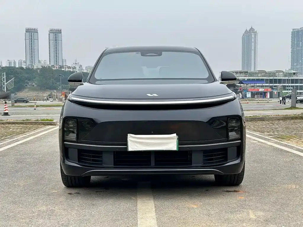 Li Auto L8 2024 из CN, фото 1