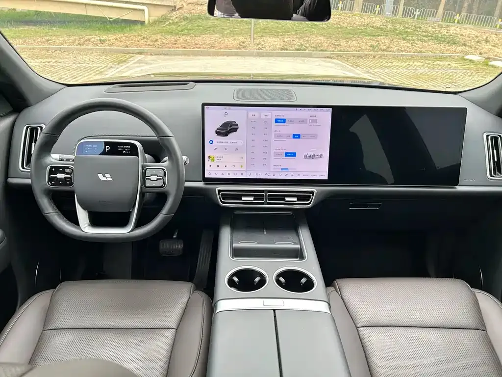 Li Auto L8 2024 из CN, фото 4