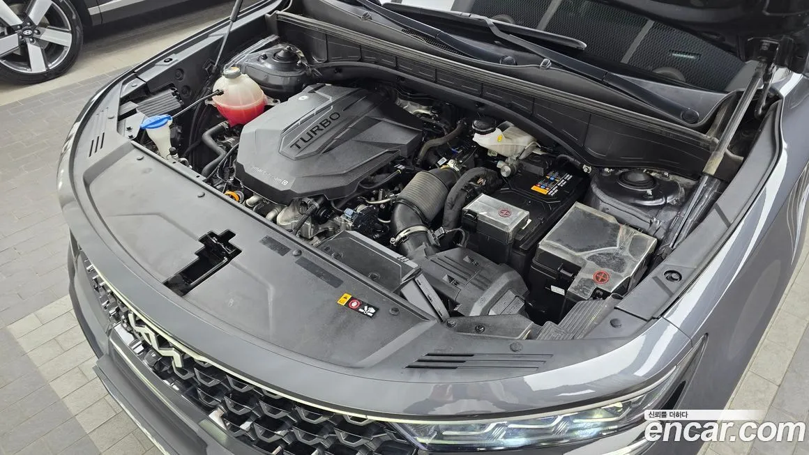 Kia Sorento — фото 10