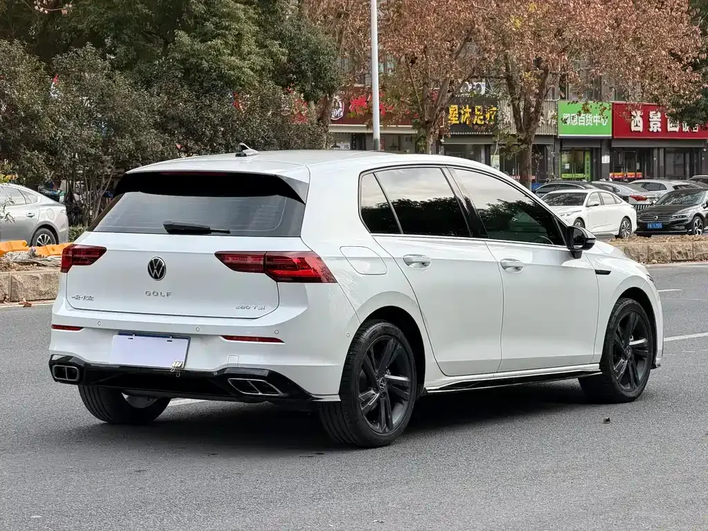 Volkswagen Golf 2021 из CN, фото 9