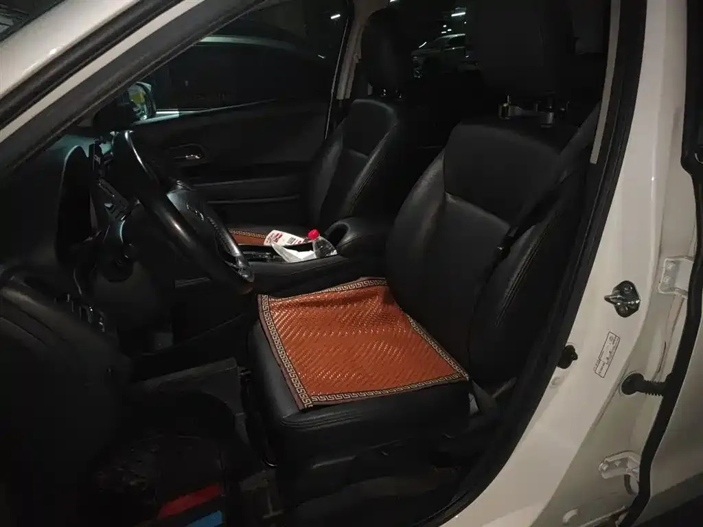 Honda Vezel 2022 из CN, фото 7