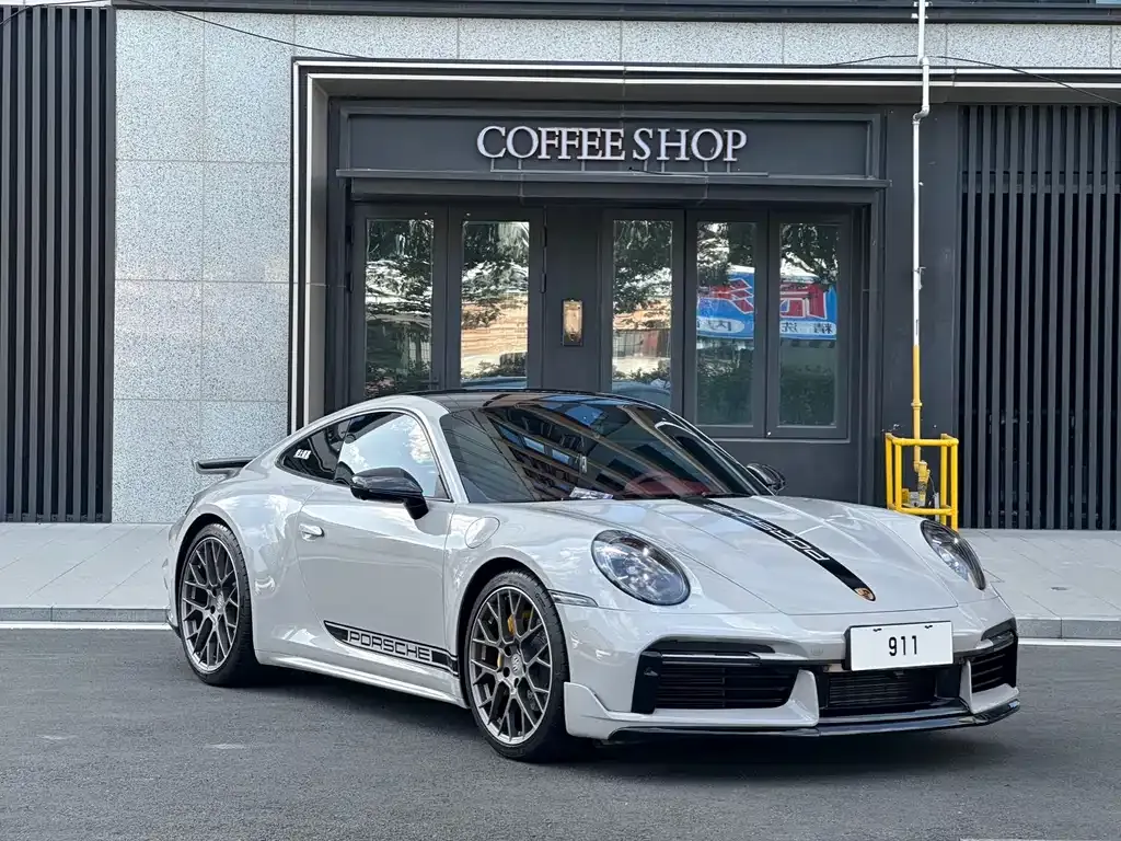 Porsche 911 2024 из CN, фото 6