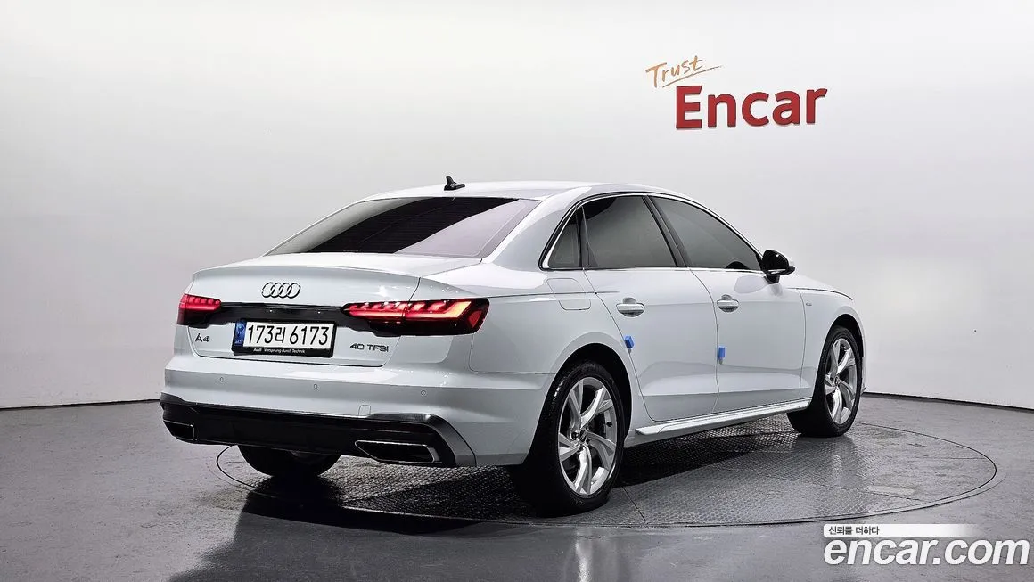 Audi A4 2021 из KR, фото 2