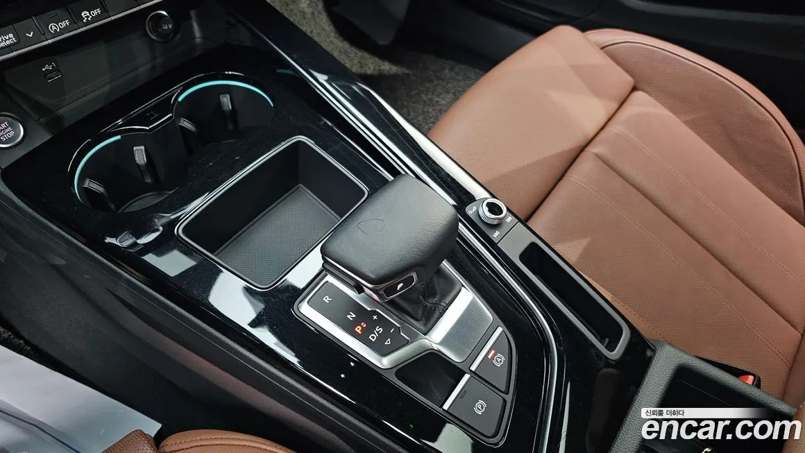 Audi A4 2021 из KR, фото 9