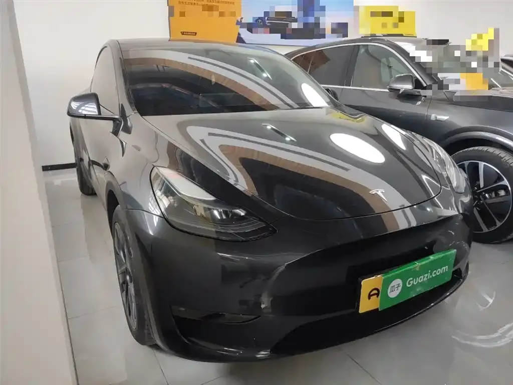 Tesla Model Y 2024 из CN, фото 3