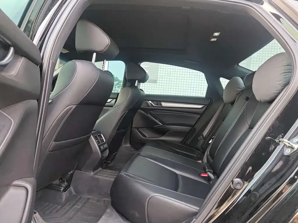 Honda Inspire 2022 из CN, фото 8