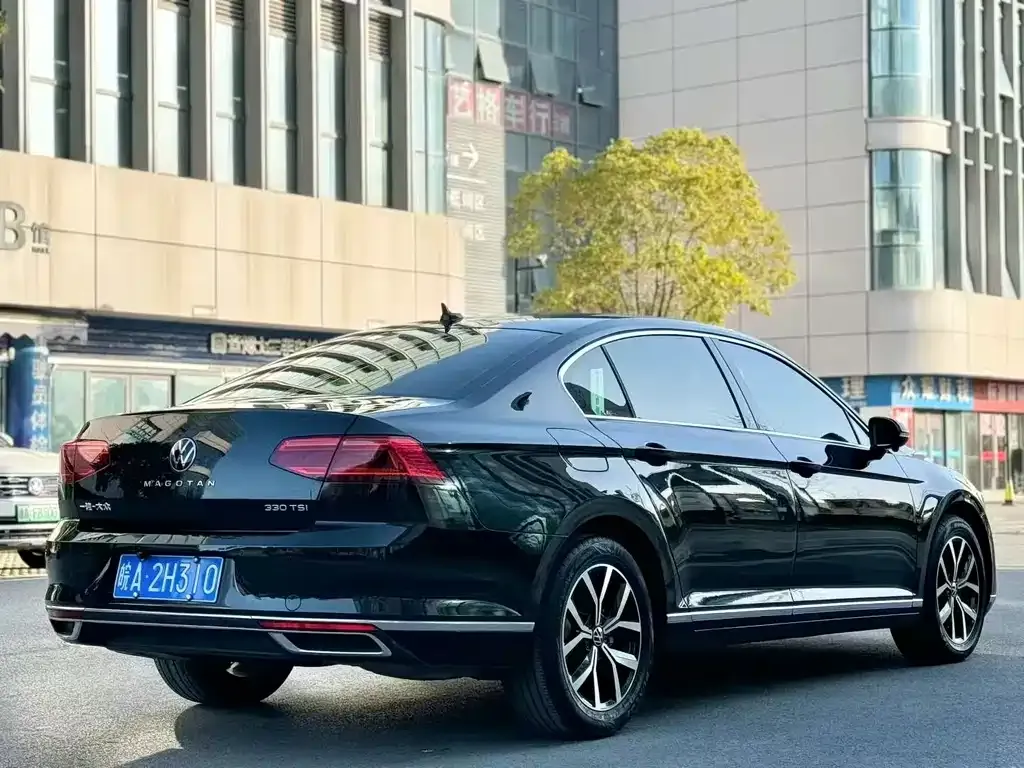 Volkswagen Magotan 2022 из CN, фото 7