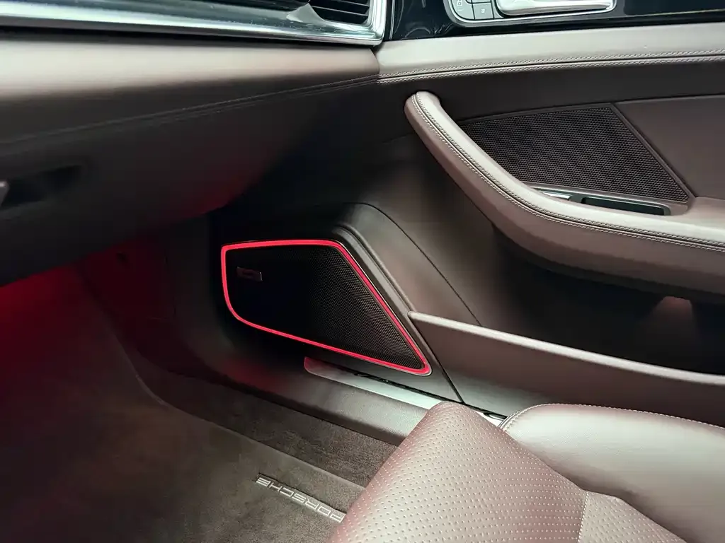 Porsche Panamera 2022 из CN, фото 2