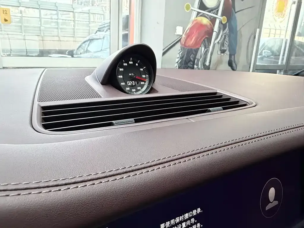 Porsche Panamera 2022 из CN, фото 9