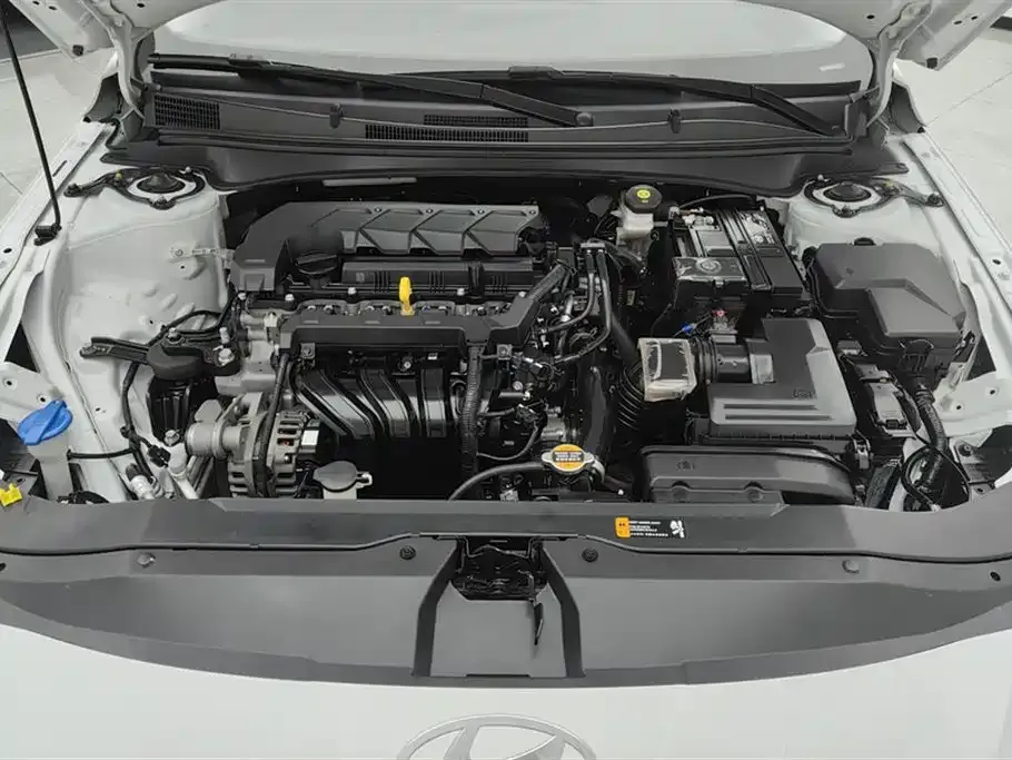 Hyundai Elantra 2024 из CN, фото 9