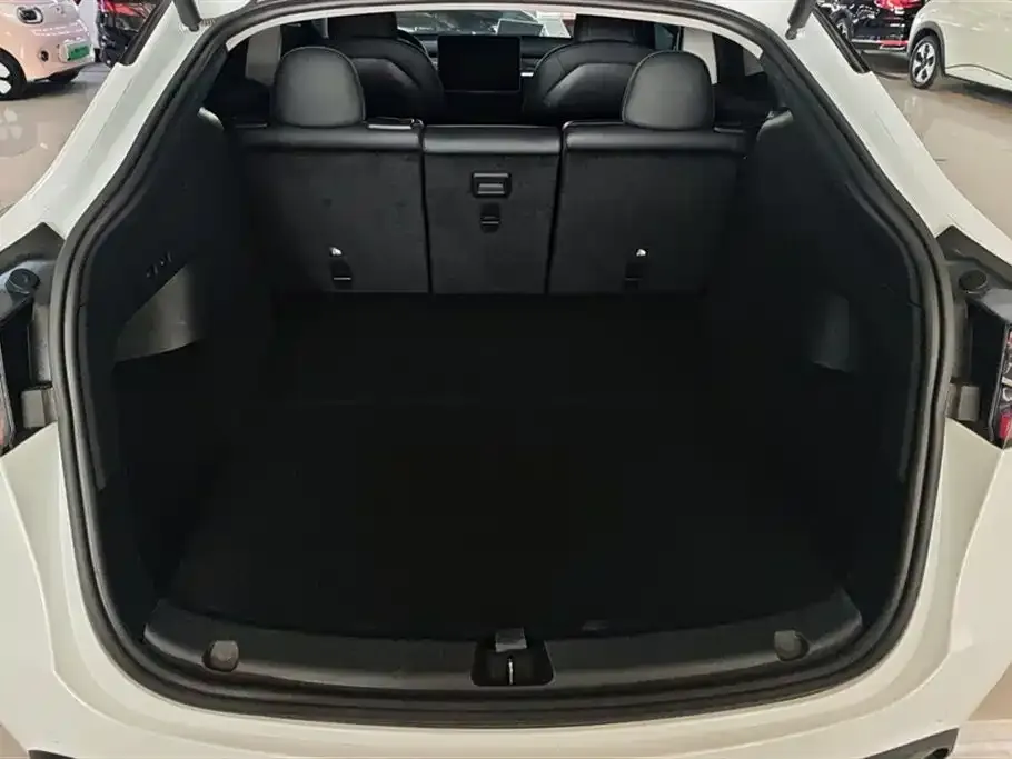 Tesla Model Y 2022 из CN, фото 9