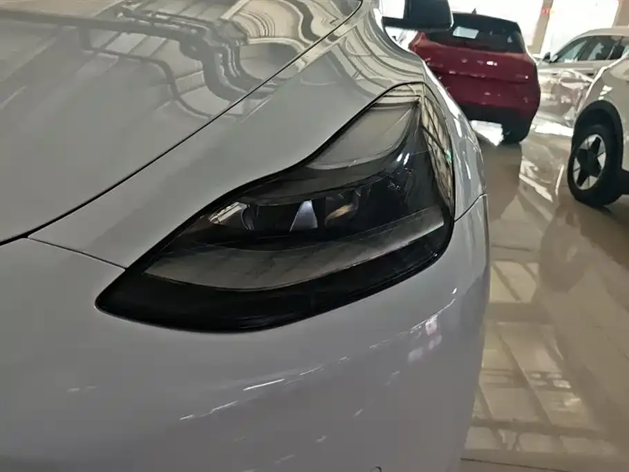 Tesla Model Y 2022 из CN, фото 2