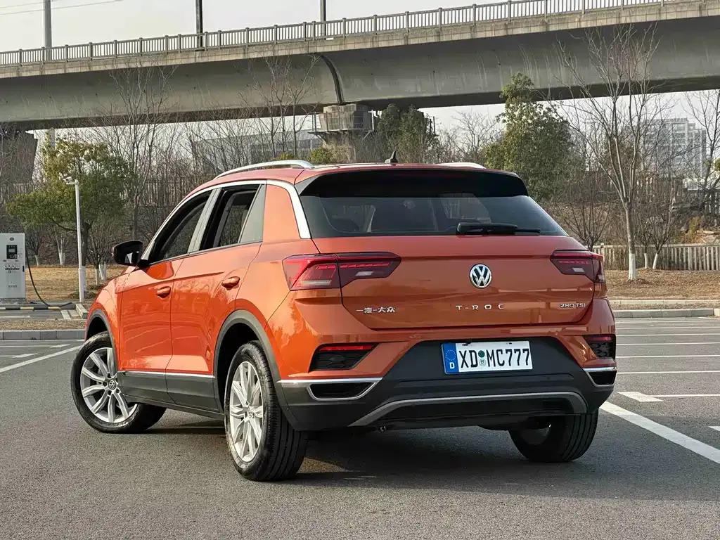 Volkswagen T-Roc 2021 из CN, фото 3