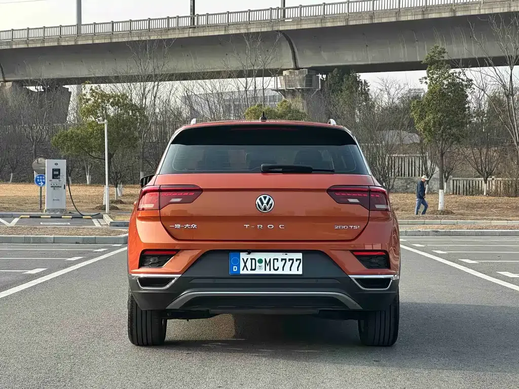 Volkswagen T-Roc 2021 из CN, фото 10