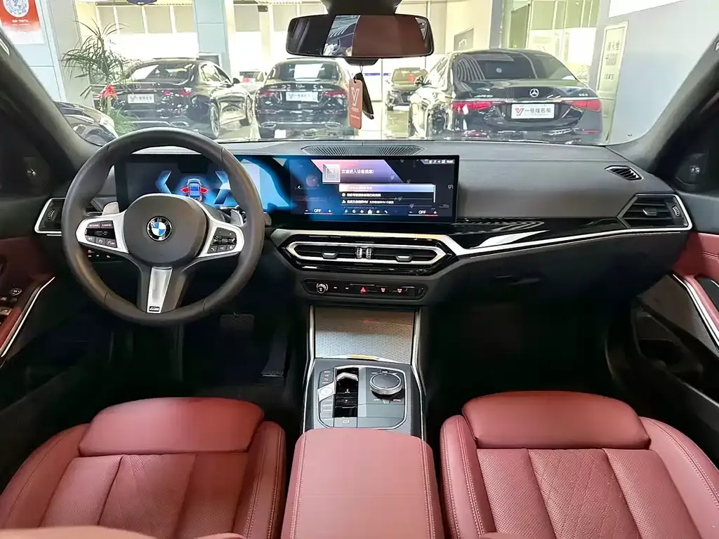 BMW 3 Series 2024 из CN, фото 8