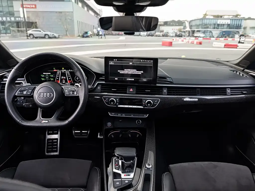 Audi RS 5 2021 из CN, фото 9
